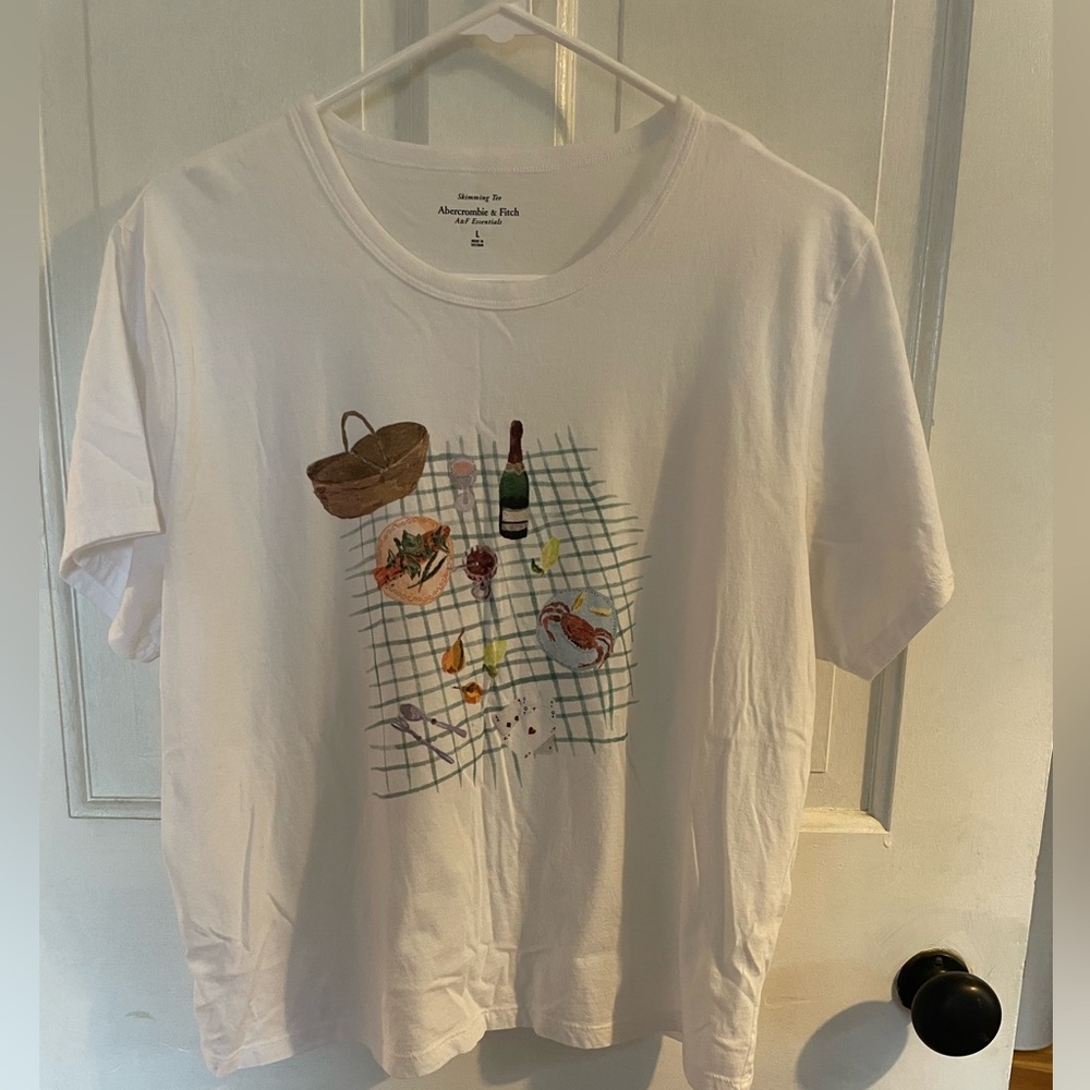 Abercrombie Graphic Skimming Tee